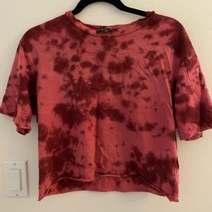 Short sleeve crop Lulus cotton shirt in size small.